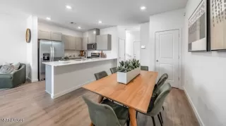 Photo #3: 260000326 Listing 