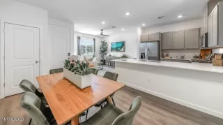 Photo #4: 260000326 Listing 