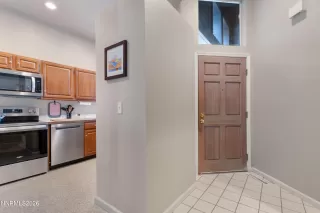 Photo #2: 260000382 Listing