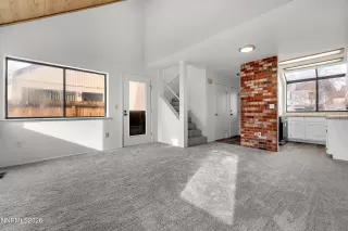 Photo #4: 260000402 Listing