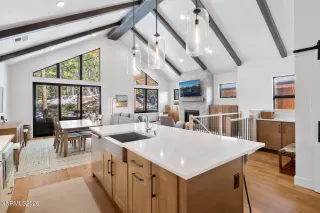 Photo #2: 260000462 Listing