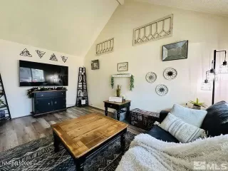 Photo #2: 260000510 Listing 