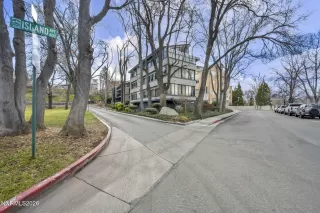 Photo #2: 260000516 Listing 