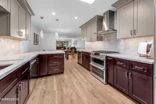 Photo #5: 260000532 Listing 