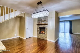 Photo #3: 260000554 Listing 