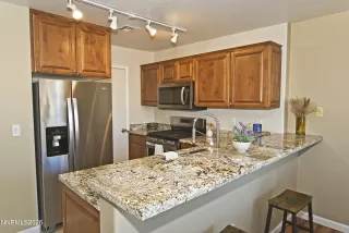 Photo #3: 260000578 Listing 