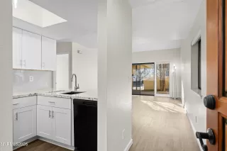 Photo #3: 260000642 Listing 