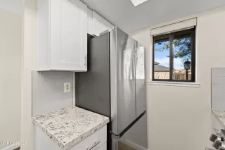 Photo #5: 260000642 Listing 