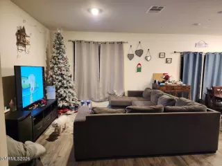 Photo #1: 260000673 Listing 