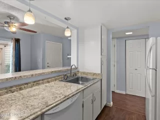 Photo #5: 260000687 Listing 