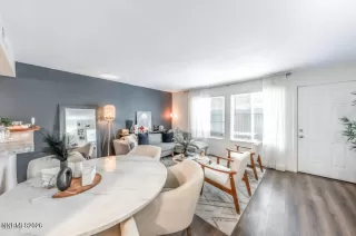 Photo #5: 260000688 Listing 