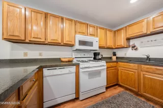 Photo #3: 260000695 Listing 