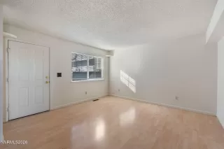 Photo #4: 260000703 Listing 