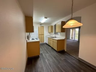 Photo #2: 260000710 Listing 