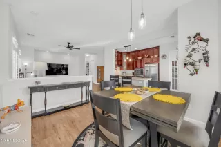 Photo #4: 260000734 Listing 