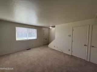 Photo #5: 260000787 Listing