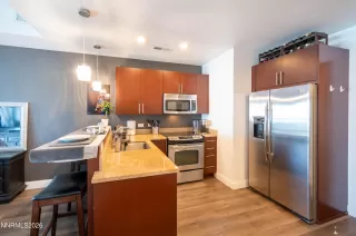 Photo #6: 260000798 Listing 