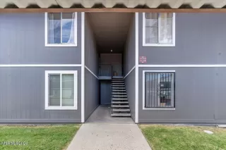 Photo #1: 260000811 Listing