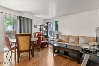 Photo #2: 260000811 Listing