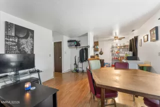 Photo #5: 260000811 Listing