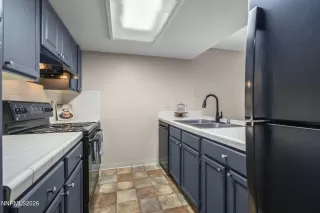 Photo #5: 260000840 Listing 