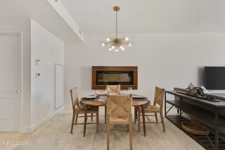 Photo #2: 260000842 Listing 