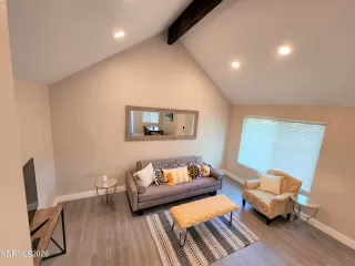 Photo #2: 260000902 Listing