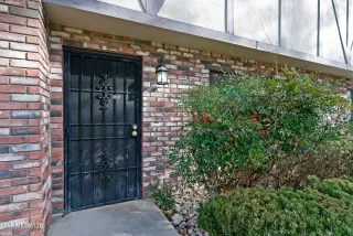 Photo #3: 260000908 Listing 