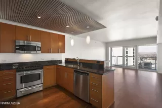 Photo #2: 260001021 Listing 