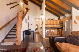 Photo #4: 260001080 Listing 