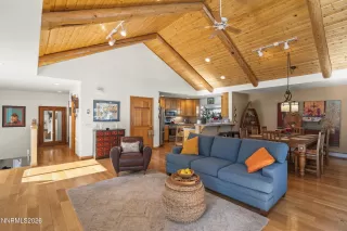 Photo #3: 260001131 Listing