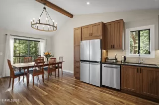 Photo #6: 260001145 Listing 