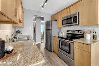 Photo #6: 260001209 Listing 