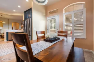 Photo #6: 260001272 Listing