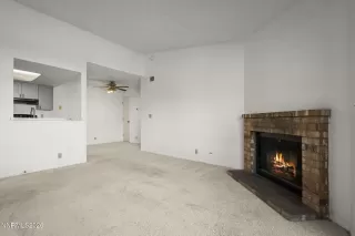 Photo #3: 260001332 Listing 