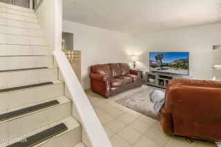 Photo #3: 260001347 Listing 