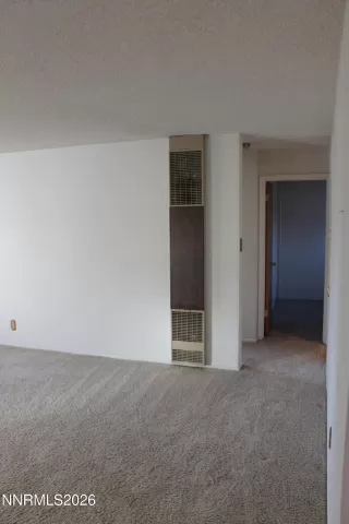 Photo #5: 260001375 Listing 