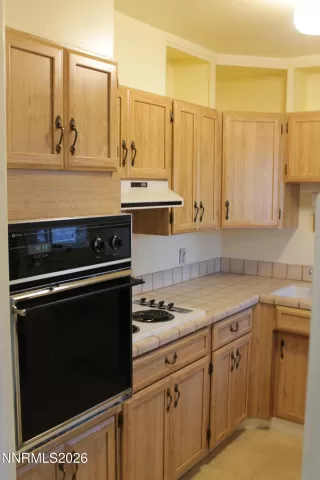 Photo #6: 260001375 Listing 