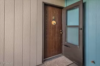 Photo #1: 260001394 Listing 