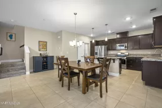 Photo #2: 260001492 Listing 