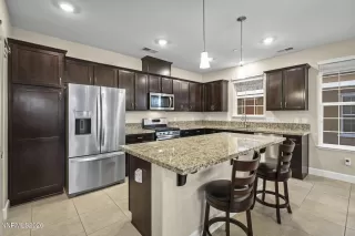 Photo #5: 260001492 Listing 