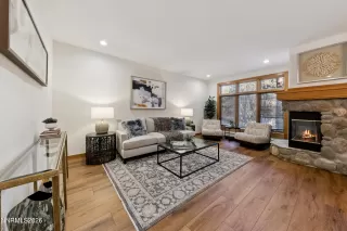 Photo #5: 260001515 Listing 