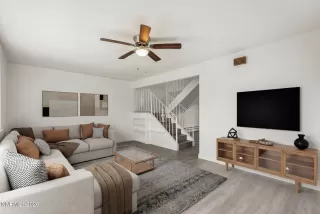 Photo #2: 260001534 Listing 