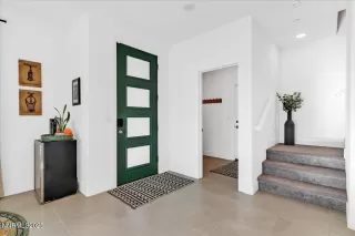 Photo #5: 260001536 Listing 