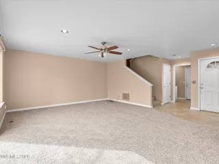 Photo #4: 260001548 Listing 