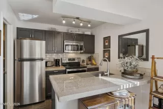 Photo #5: 260001621 Listing 