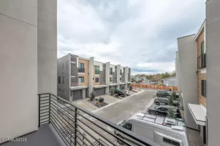 Photo #2: 260001763 Listing