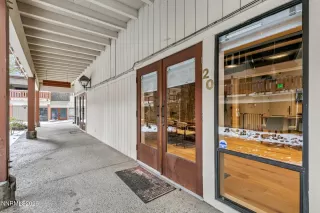 Photo #3: 260001771 Listing