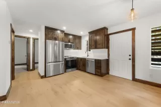 Photo #2: 260001820 Listing 