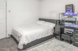 Photo #4: 260001862 Listing